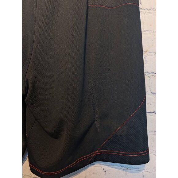 Jordan basketball shorts size medium (damage) - Picture 5 of 5